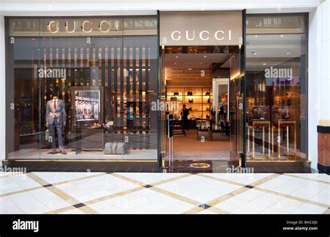 gucci outlet in new jersey|king of prussia gucci store.